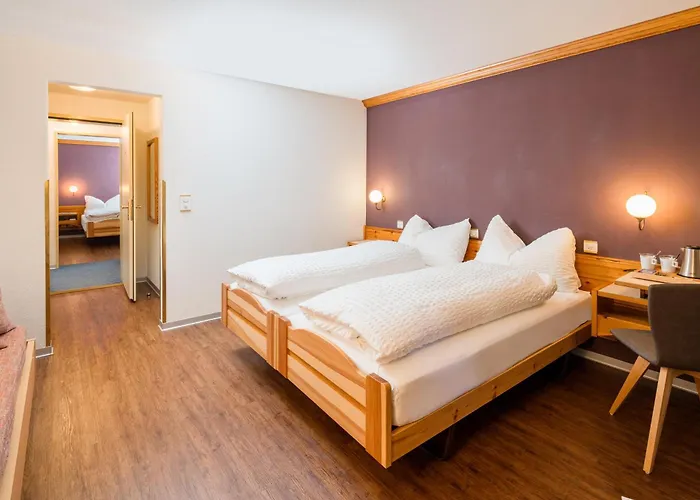 Ski-In/Ski-Out Hotel Sport